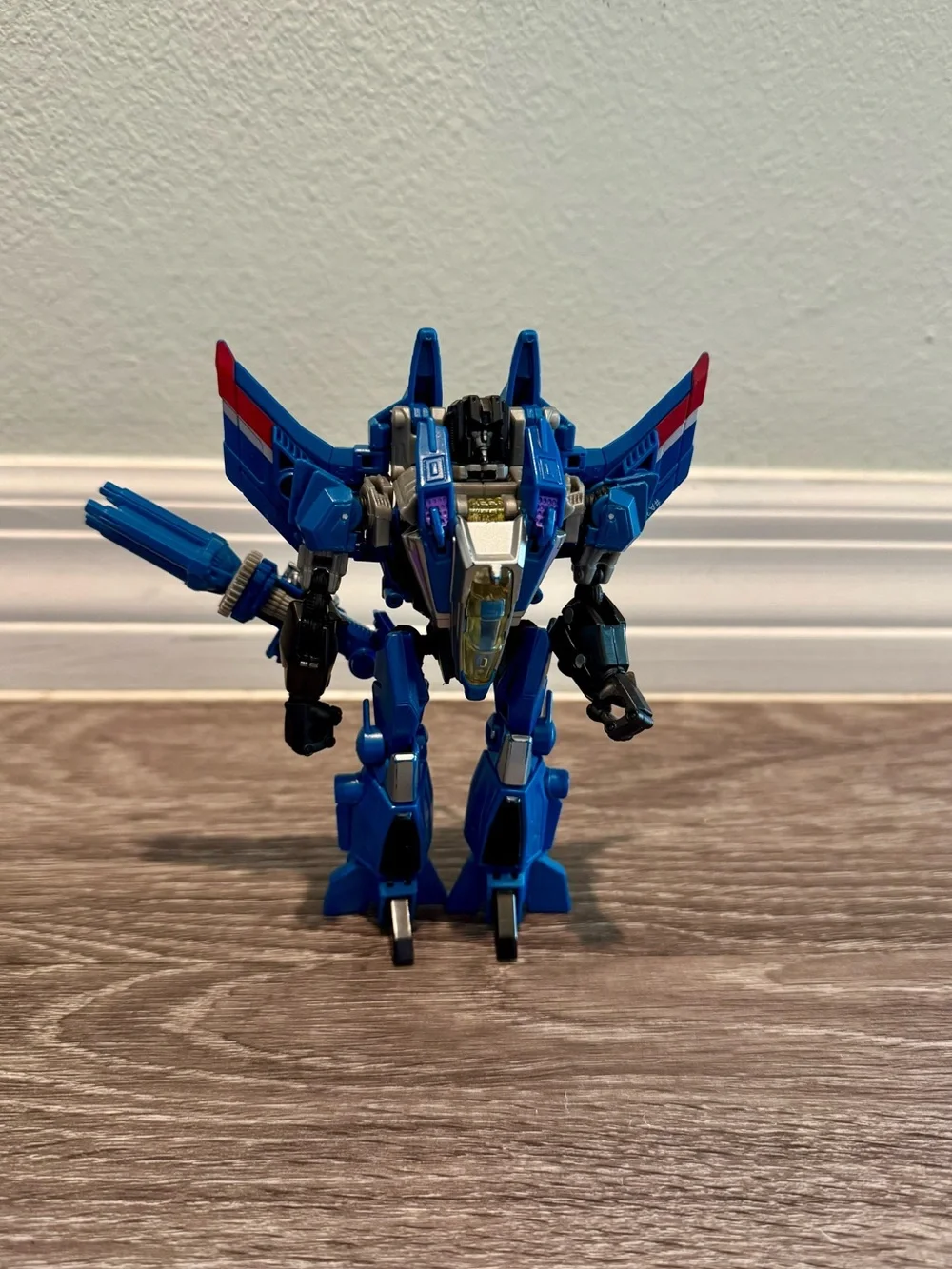 Transformers Generations Deluxe Class Thundercracker